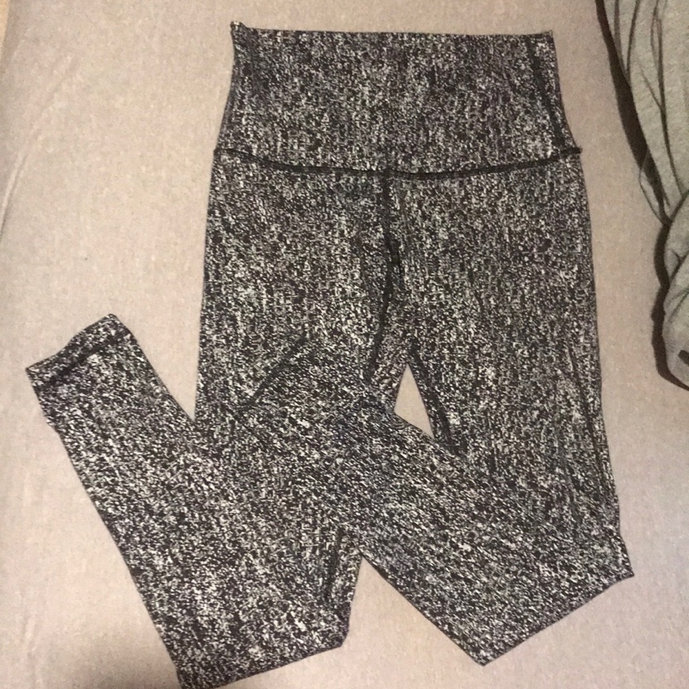 lululemon wunder unders